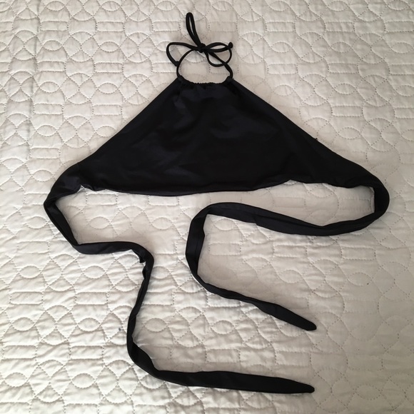 ❌SOLD❌Beach Riot Black Halter Wrap Swim Bikini Top - Picture 4 of 8
